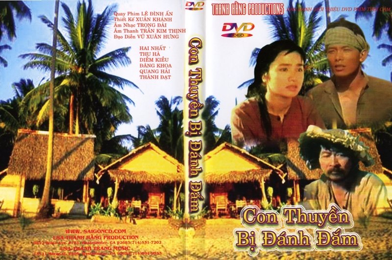 CON THUYEN BI DANH DAM